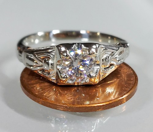 Antiguo anillo de oro blanco de 14K. de colección, talla 6, art deco, certificado de medio quilate. - Imagen 9 de 21