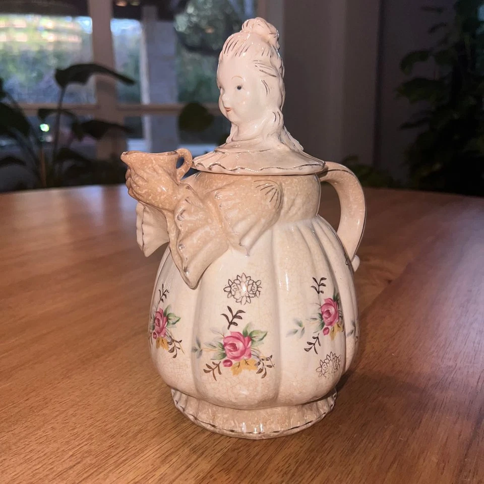 Tetera vintage victoriana dama años 40/50 casa núcleo cocina decoración pinza y hombre Foto 2 de 4