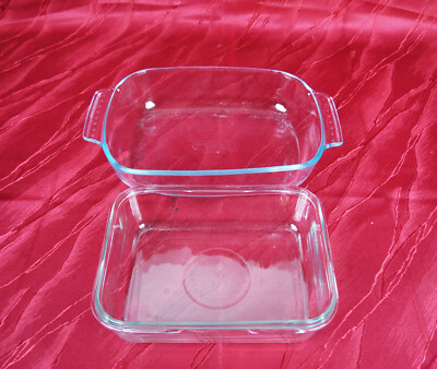2 Auflaufformen Form 1x PYREX