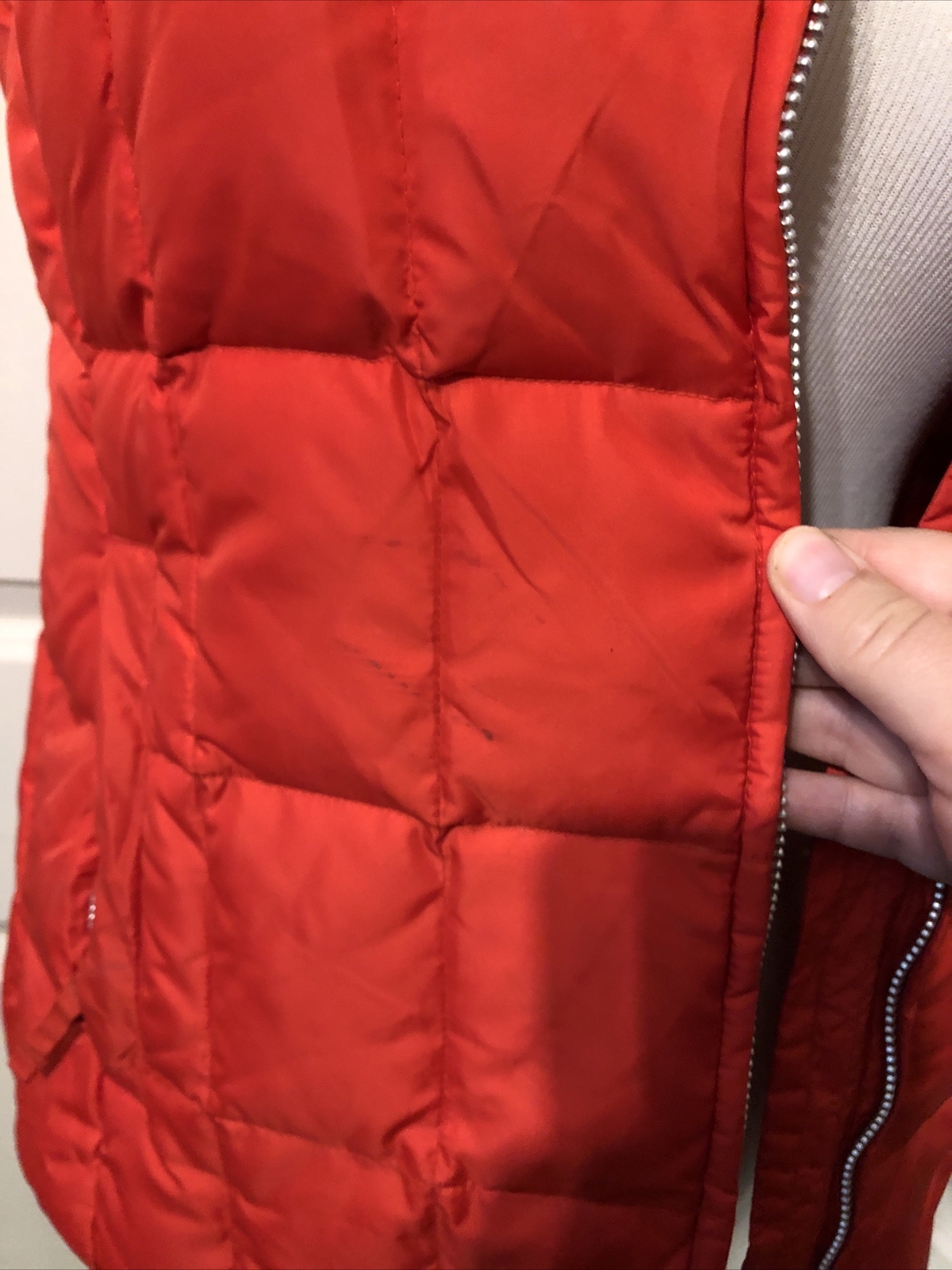 Gap Solid Red Down Puffer Vest Women’s Size S Wit… - image 9