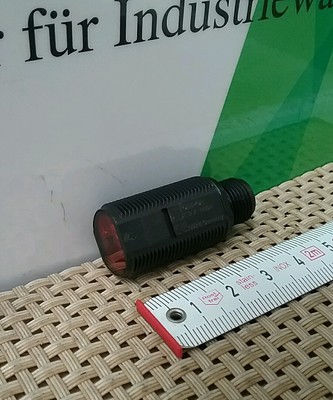 OMRON, E3FZ-R86H, 4-pollig