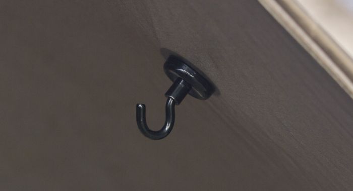 Nash Magnetic Bivvy Hook Accessory - Carp Fishing Bivvy Accessory -Free Delivery