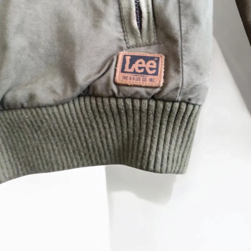 Lee Sherpa Jacket For Women With Military Green Fur Size S - Image 4 of 4