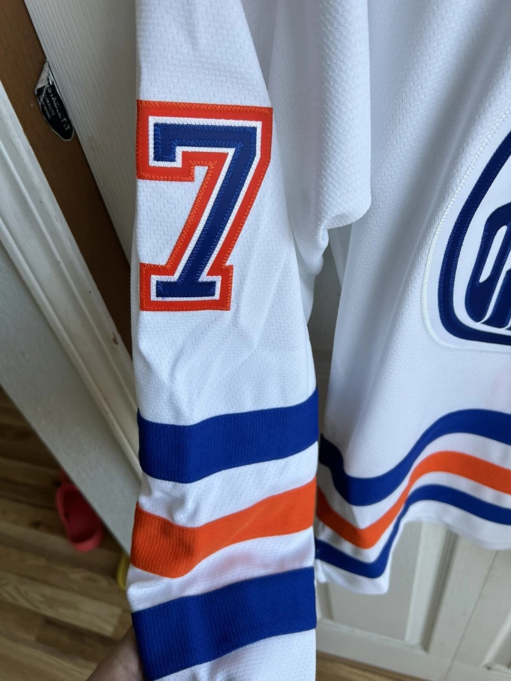 NUEVO CON ETIQUETAS JERSEY RETRO BLANCO MITCHELL & NESS EDMONTON OILERS PAUL COFFEY $200 Talla Pequeña Foto 4 de 4