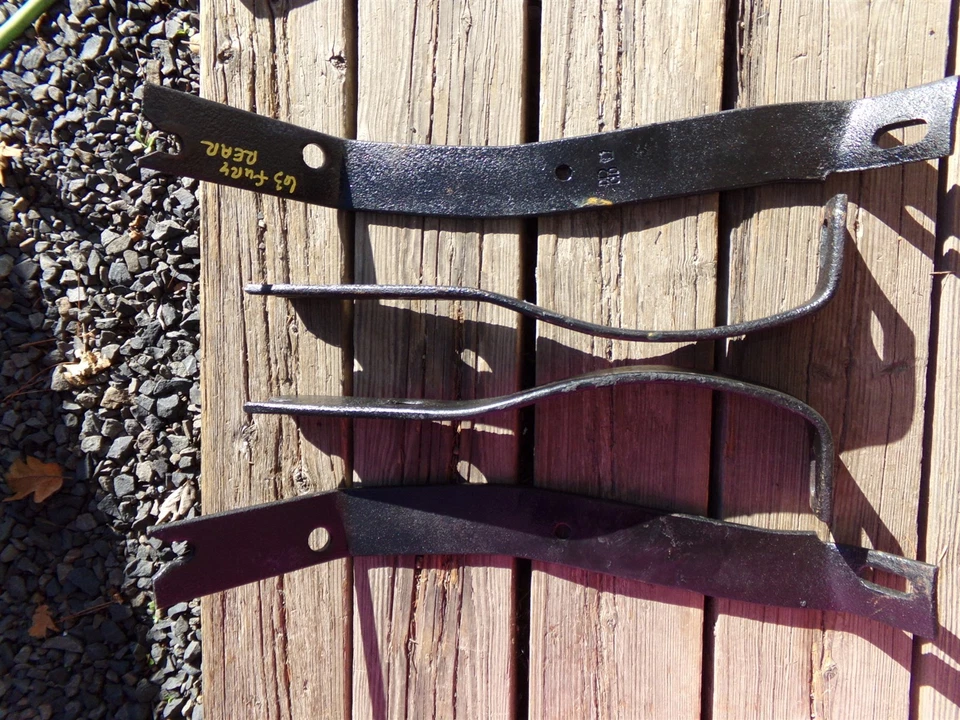 Оригинальные кронштейны для заднего бампера 1963 63 Plymouth Fury (4) Sport Fury Belvedere Savoy - Изображение 2 из 3