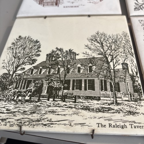 Seis remaches de azulejos de montaña de cerámica de recuerdo Williamsburg, VA - Imagen 2 de 11