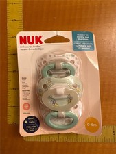 New 3 pack NUK Orthodontic Pacifier 0-6m Bumble Bee Glows in Dark