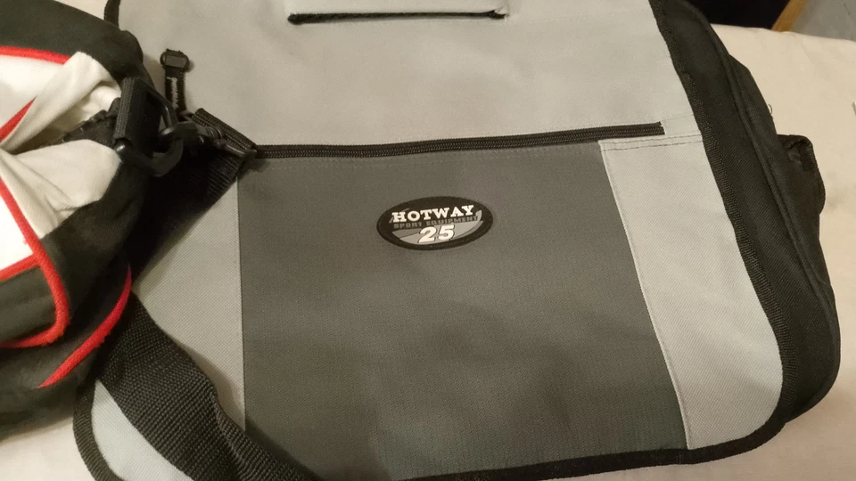 4 Stück Diverse Rucksäcke Und Taschen - Bild 4 von 4