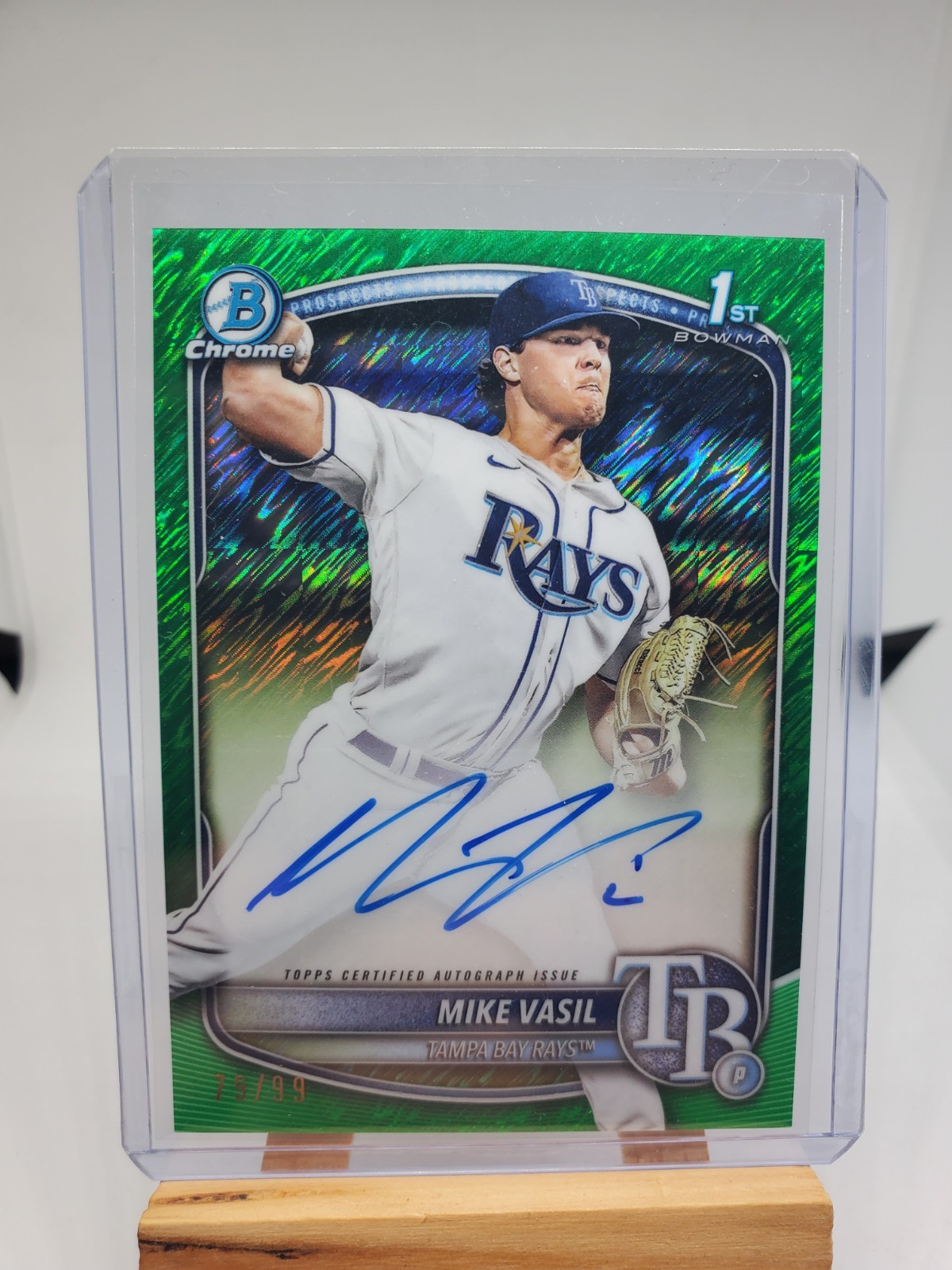 2025 Bowman Mike Vasil Green Shimmer Auto /99 1st Prospect Chrome Rays #CPA-MV
