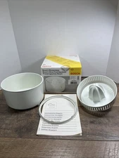 Bosch Citrus Fruit Squeezer - Citrus Fruit Press White Muz4zp1 Preowned