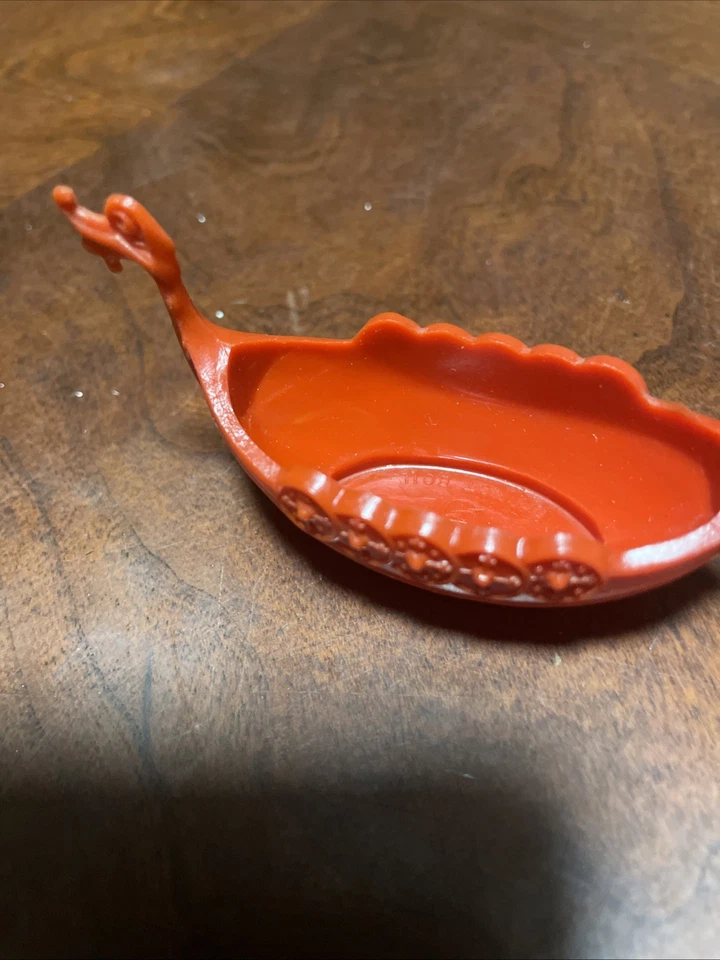 Barco vikingo. Juguete. Plástico. De colección Foto 3 de 3