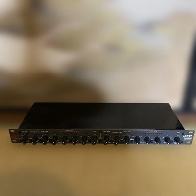 dbx 166XL Compressor Limiter Gate 1U Rack Stereo Used with Minor Rear Scratches
