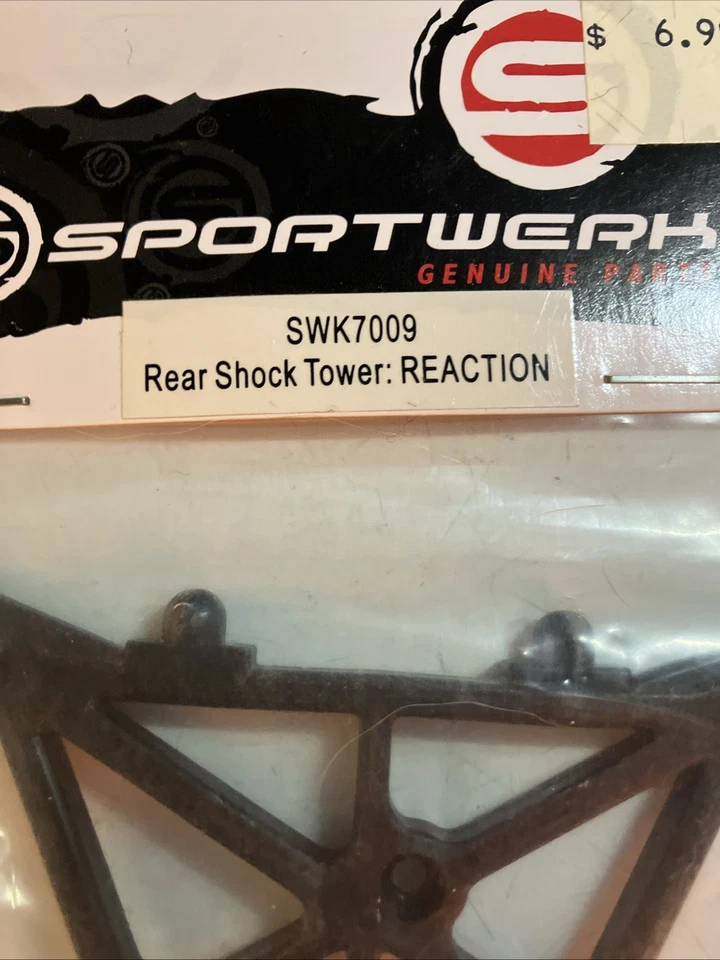 Sportwerks Reaction parts:  SWK7009 Rear Shock Tower & SWK7010 Rear Chassis Supp - Imagem 4 de 4