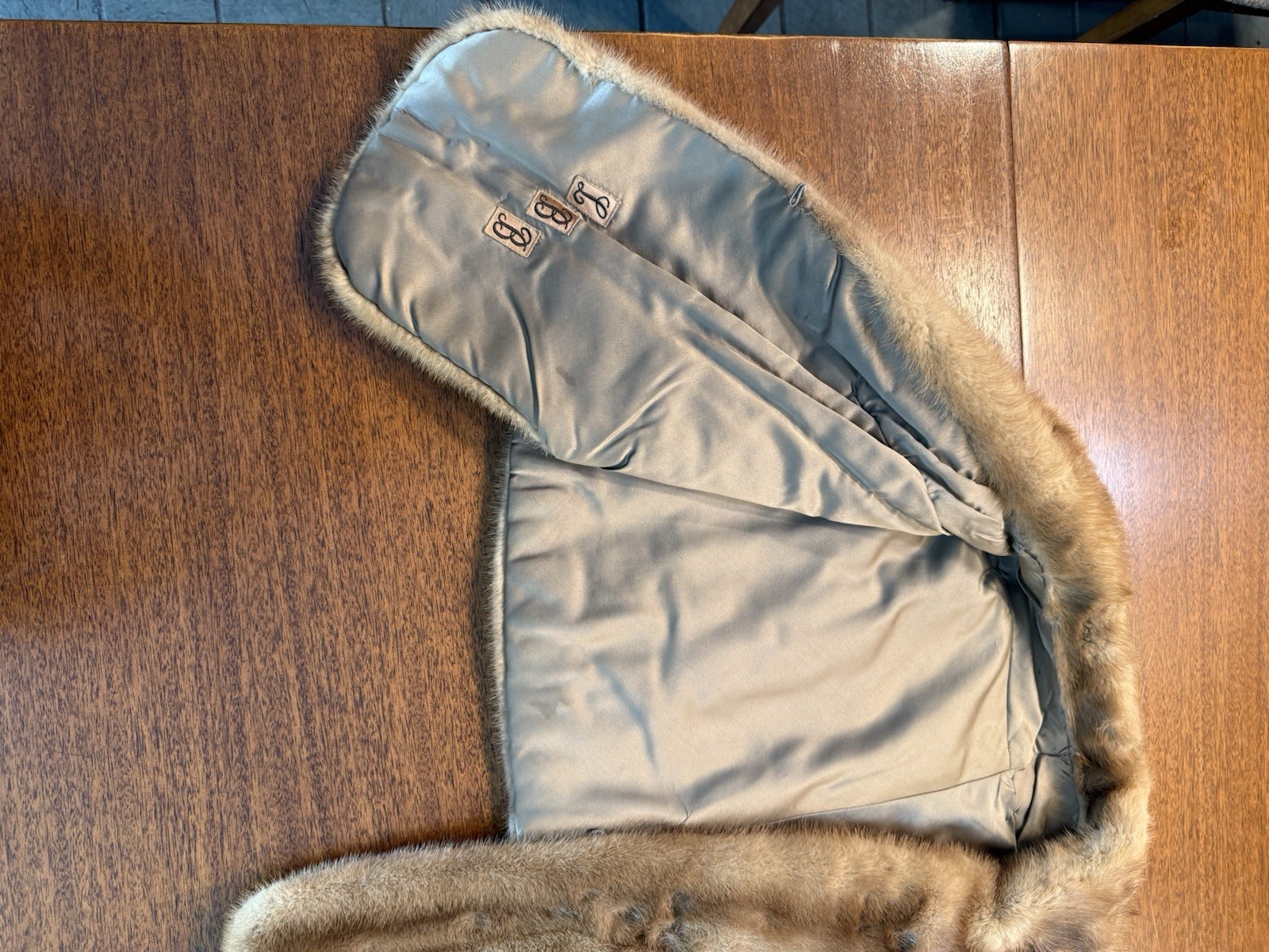 WOW!! 1940’s Vintage Mink Stole Custom Made Small… - image 12