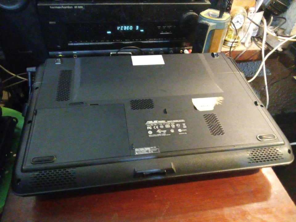 💻 ASUS Pro5DIJ – Notebook Affidabile | 4GB RAM | 300GB HDD | Vista + XP Ready | - Immagine 2 di 4