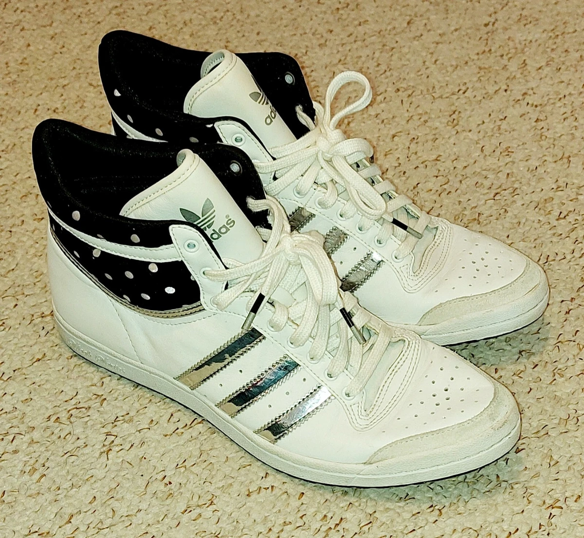 Adidas originals sleek trainers shop in white