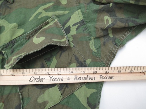 Ejército de Estados Unidos Era Vietnam Camuflada Jungla Chaqueta Para Hombres Mediana Años 60 70 USMC Militar De Colección - Imagen 4 de 10