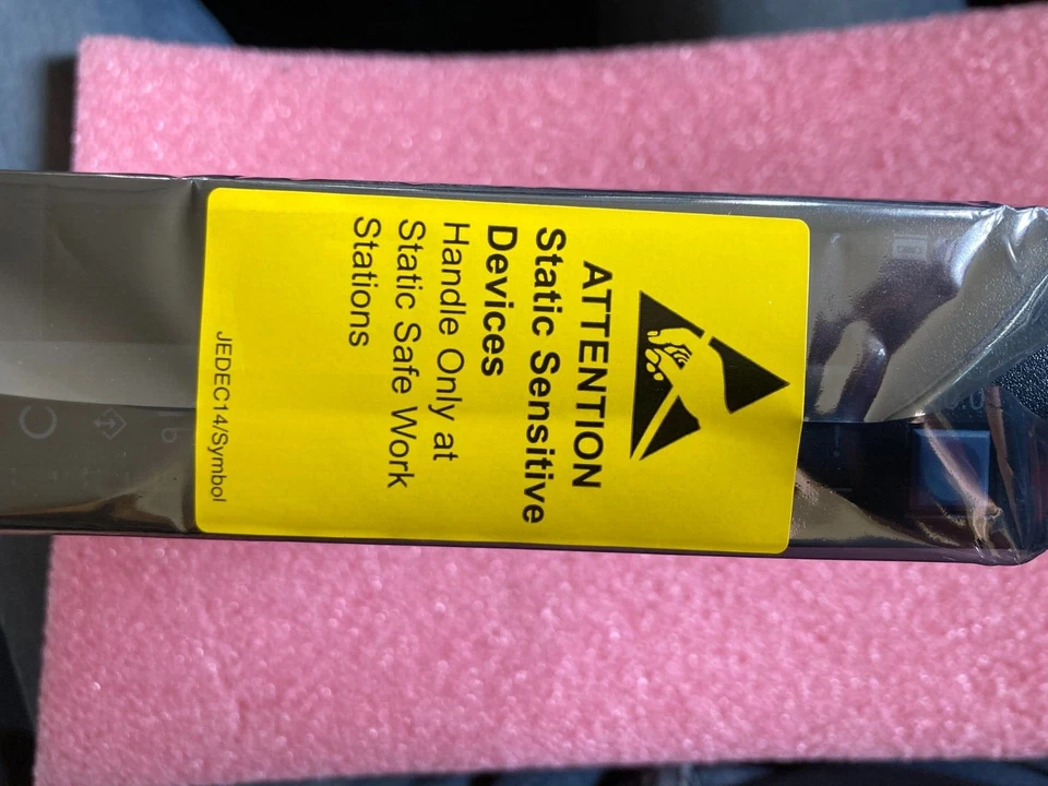 95P1871 95P1870 RE-NEW BY IBM 80/160GB VXA-2 8mm Tape Drive - Image 2 of 3