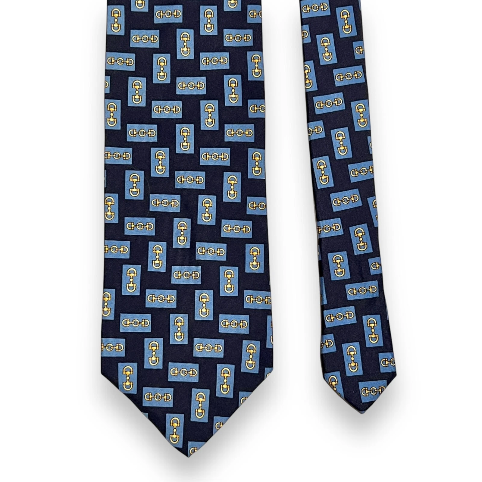 Cravate Paolo Gucci bleu boucle dorée logo cheval équestre étriers Italie