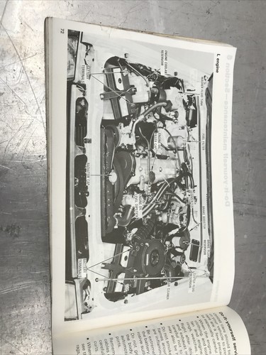 1983 Toyota Pickup Truck Owner's Manual OEM - Picture 7 of 11