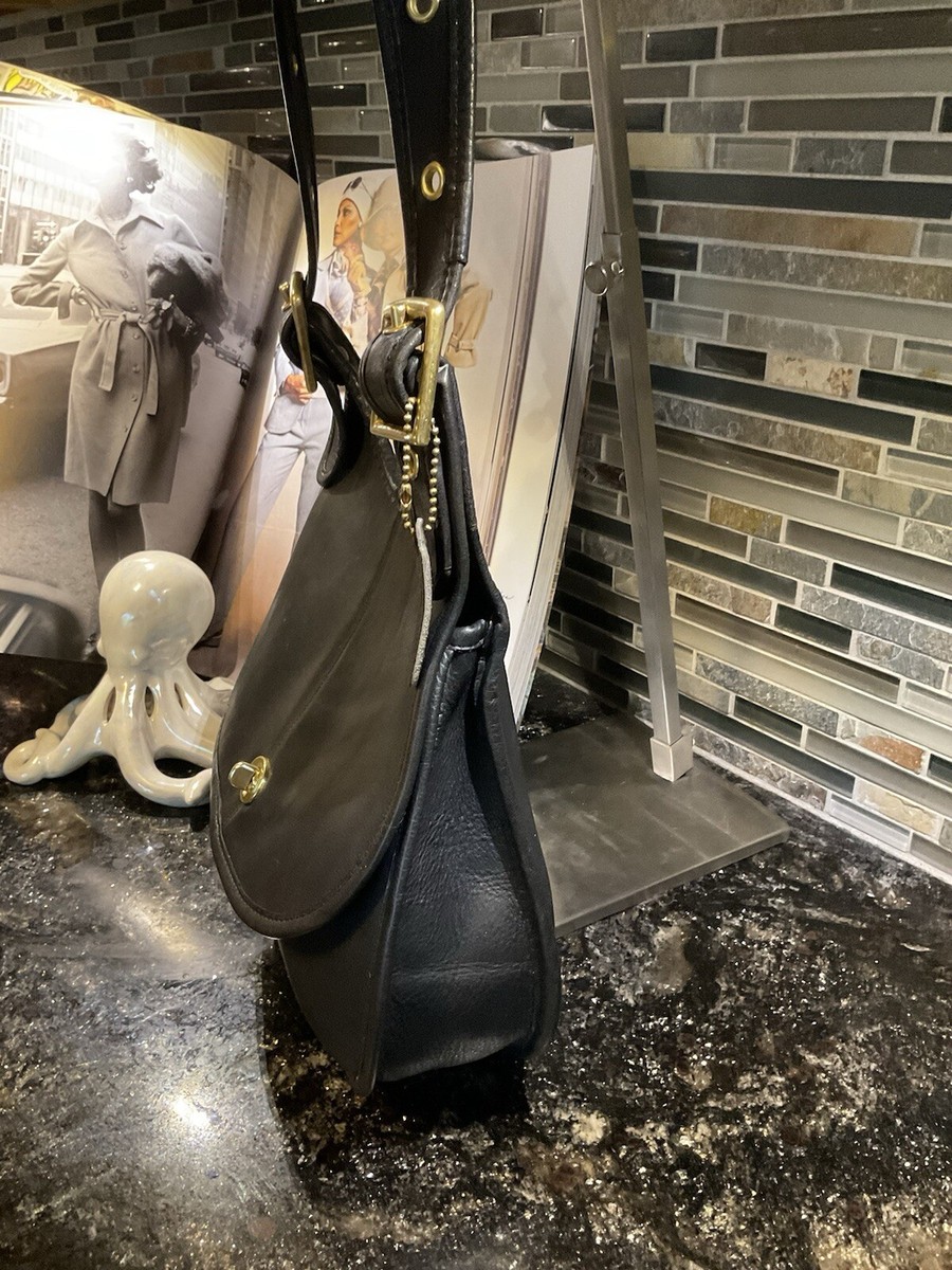 バッグ Coach Crescent Saddle Bag Pre Creed Rare Vintage SUPER RARE Coach Crescent Saddle Bag – ThisBlueBird