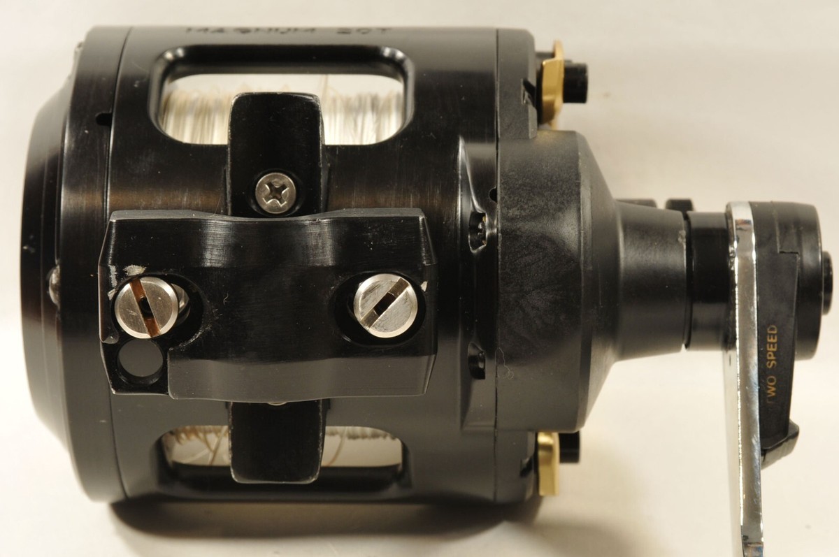 Shimano TLD 20 2-Speed Reel + Tiburon Magnum 20T Topless Shimano TLD 20 2-Speed Reel + Tiburon Magnum 20T Topless