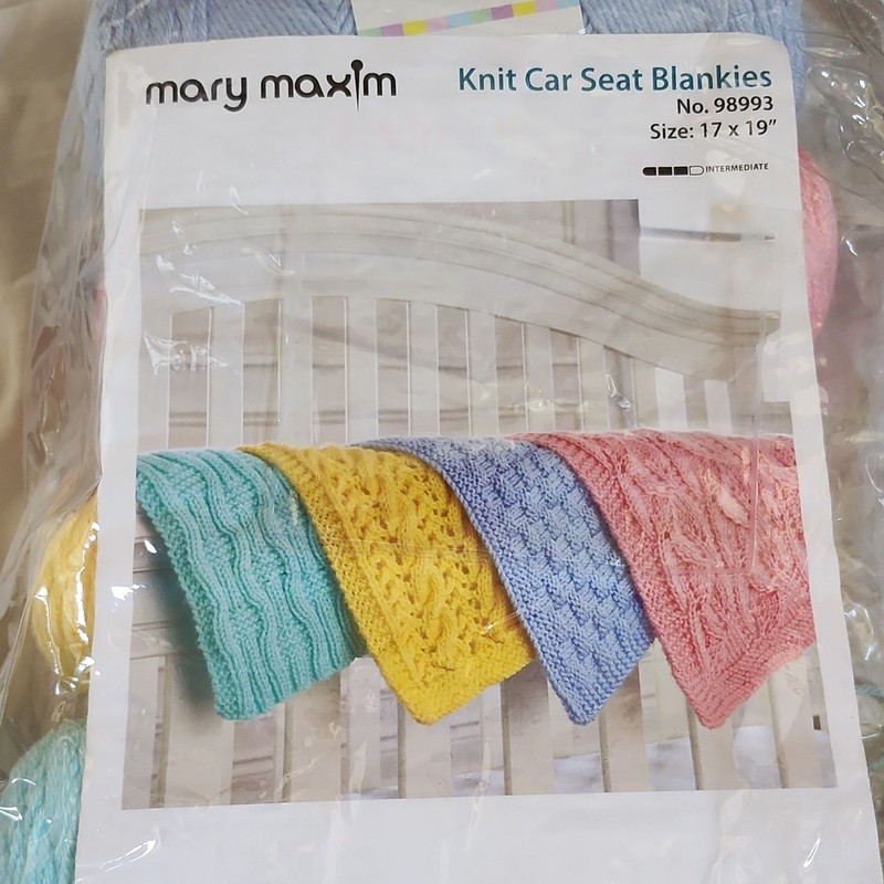 Mary Maxim Knit Car Seat Blankies Knitting Kit #98993 17x19, 4 Skeins