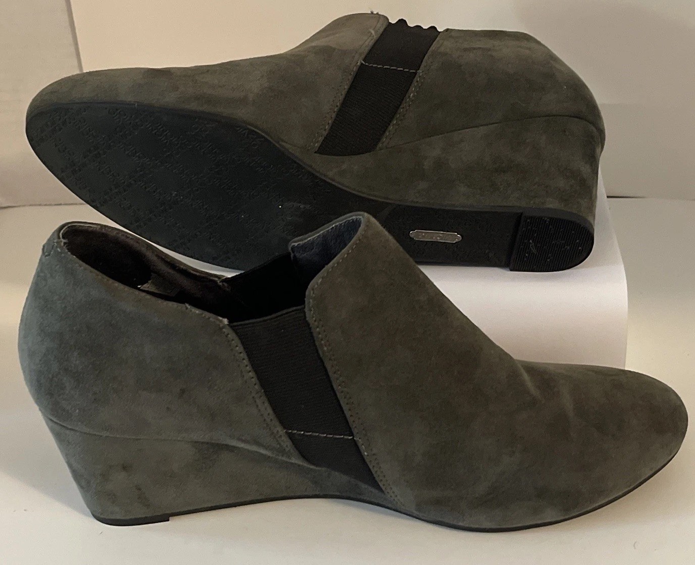 Vionic Elevated Stanton Orthotic Suede Boots Wedg… - image 14