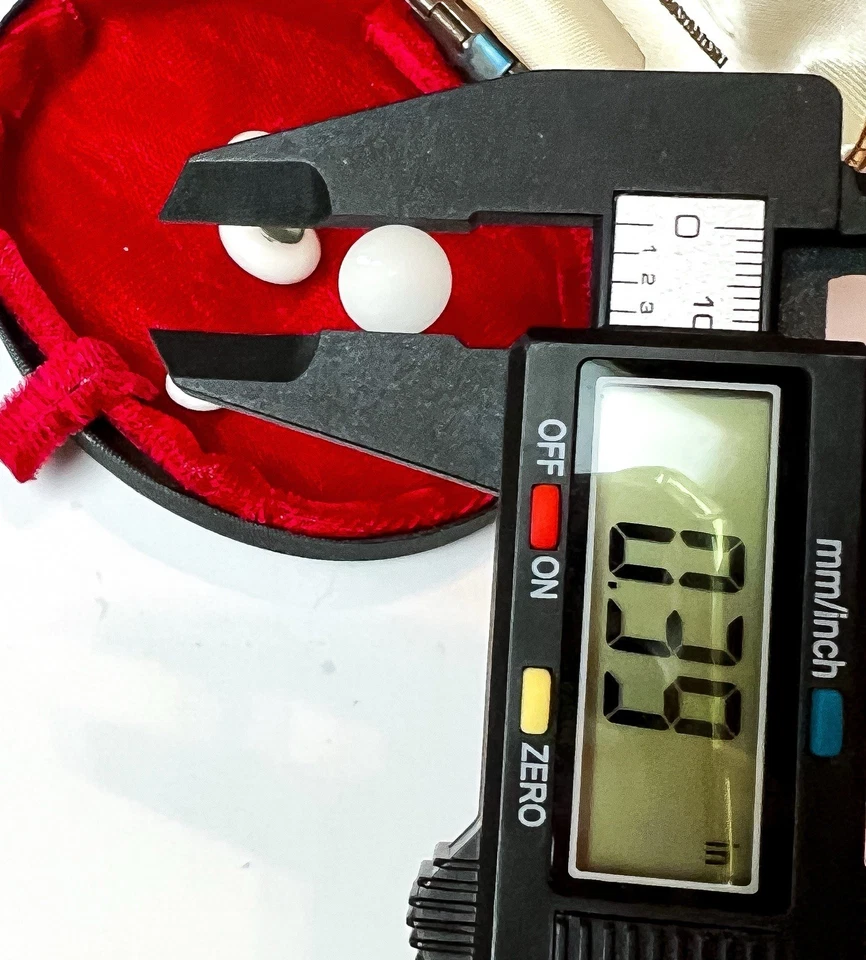 4 botones antiguos de polaina de cono de China blanca de vidrio de cerámica vástago de metal vintage Foto 4 de 4