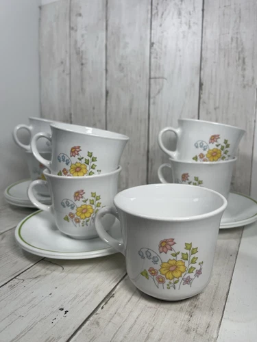 7 Vintage Corning Ware Corelle Spring Meadow Coffee Tea 8 Oz Cups And Saucers