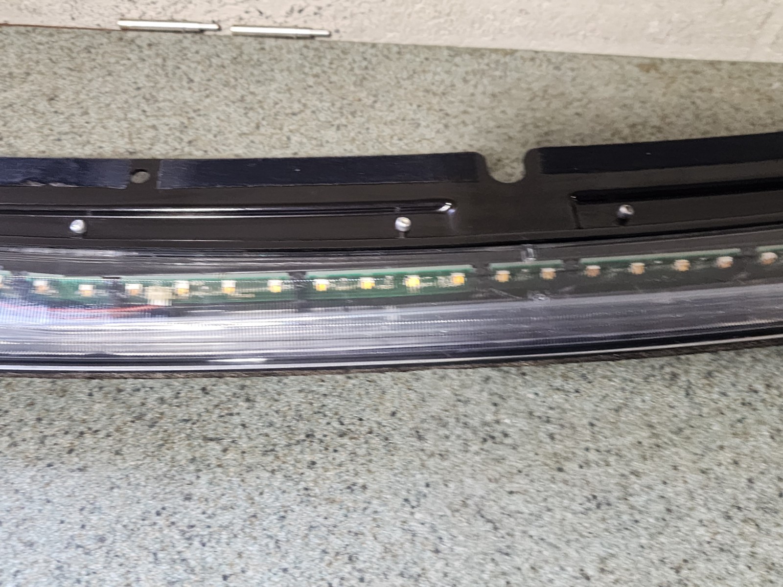 Bentley Continental GT Center brake light