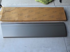 Nos Oem 1986 86 Mercedes-benz 420sel Rear Door Cladding Moulding Passenger10e1