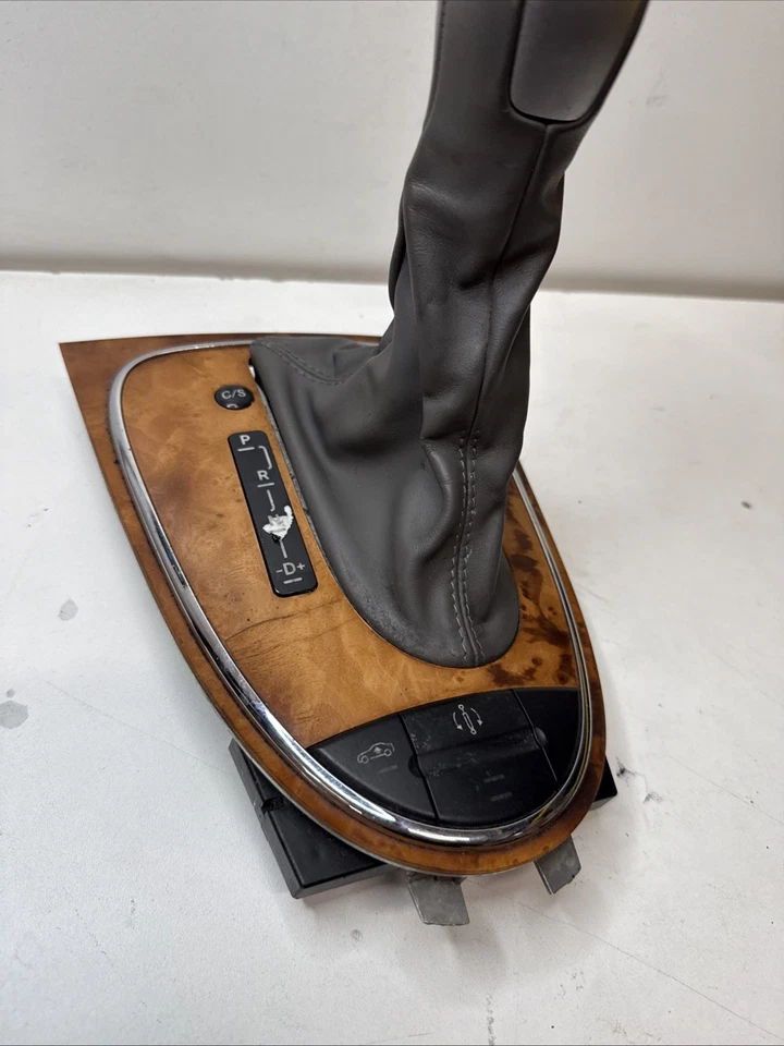 Palanca de cambios automática Mercedes BenzW211 E500 2003-2009 2112672224 Foto 3 de 4