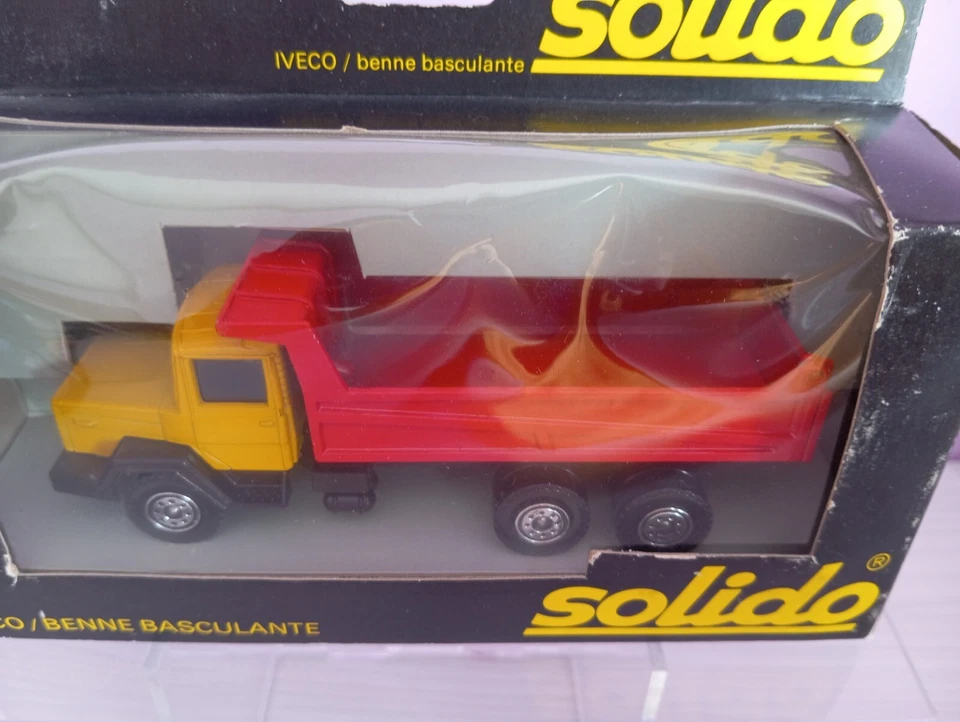 🔥🔥🔥 Solido Iveco Benne Basculante n.374 Tip Lorry scala 1/43 🔥🔥🔥 - Immagine 2 di 4