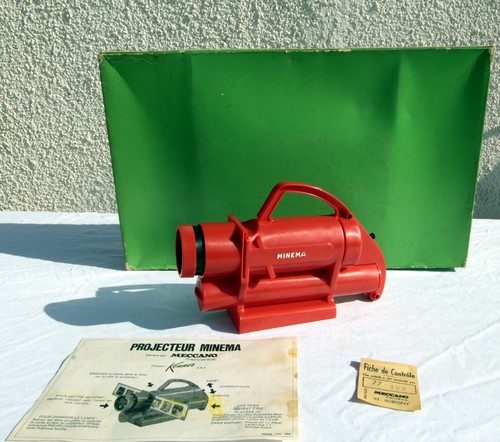 Projecteur à Vues fixes Minema MECCANO Les AristoChats et Bambi Walt Disney Prod - Photo 5/10
