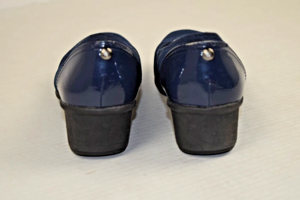 Anne Klein Sport Wisher Wedge Pump Size 8.5 00s Navy Blue Soft Stretch Fabric - Image 3 of 4