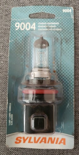 Sylvania Basic 9004 12.8V,65/45W One Bulb Head Light High Low Beam - 第 1/2 張圖片
