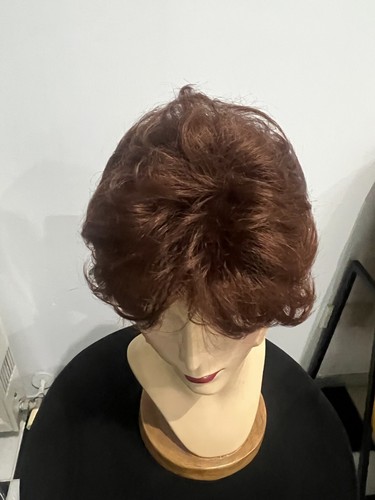 USED Henry Margu Designer Wig: Chestnut Brown Wavy Style: 100% Authentic $60.00 - Picture 5 of 7
