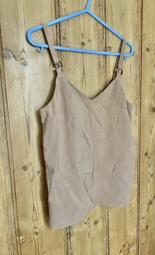 BNWOT Topshop Beige Sand Brown Strappy Sleeveless Linen V Neck Cami Size 8 - Picture 2 of 7