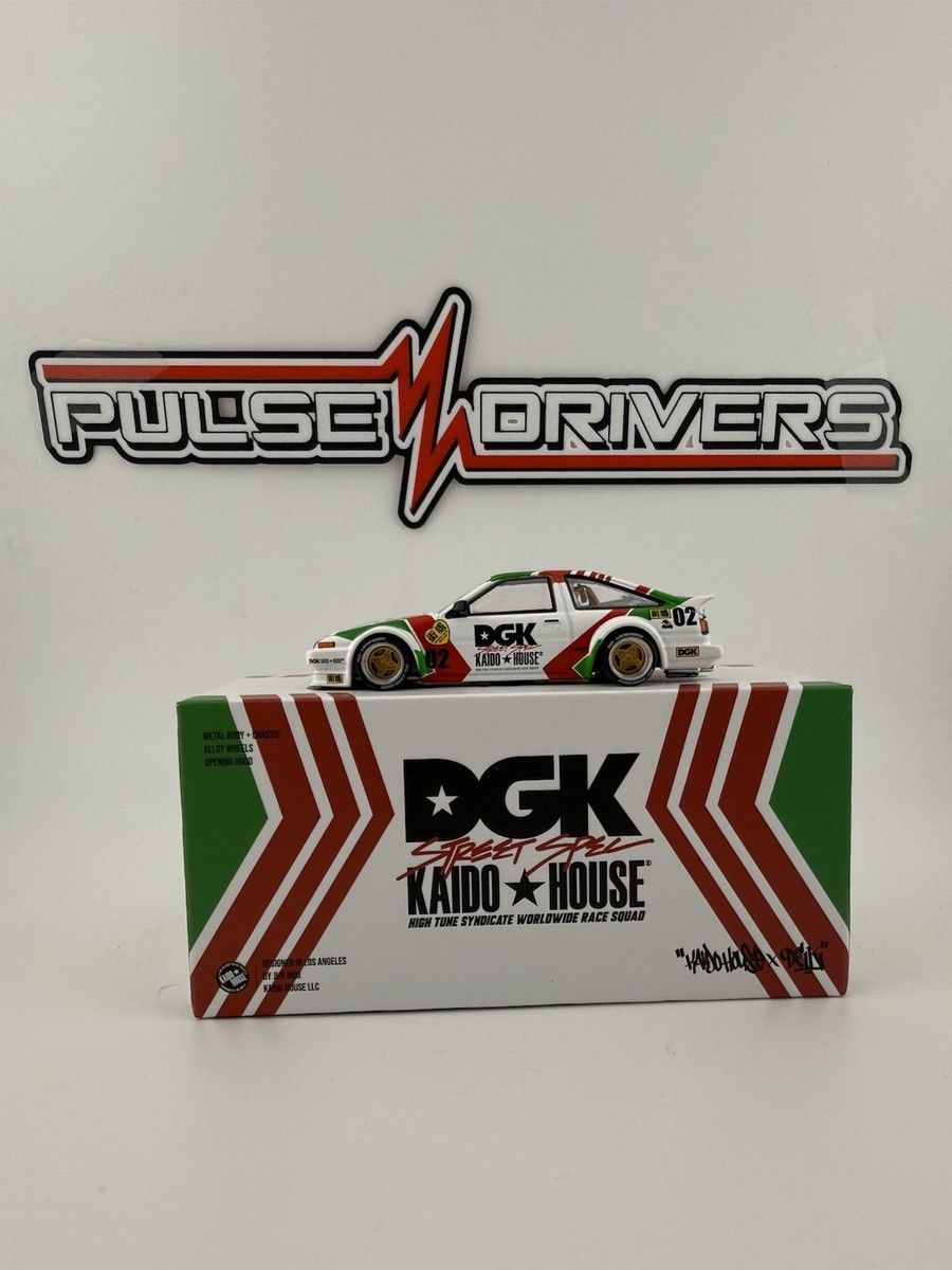 Toyota AE86 Sprinter Trueno DGK x Kaido House x Mini GT KHMG 201