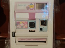 SANRIO x RETROSPEKT Hello Kitty  Friends Polaroid 600 Camera NEW Factory Sealed