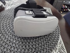 VR Virtual Reality Smartphone Headset White Black Adjustable Strap Plastic
