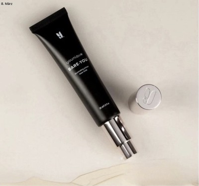 Younique Bare You Illuminating face primer Brand new