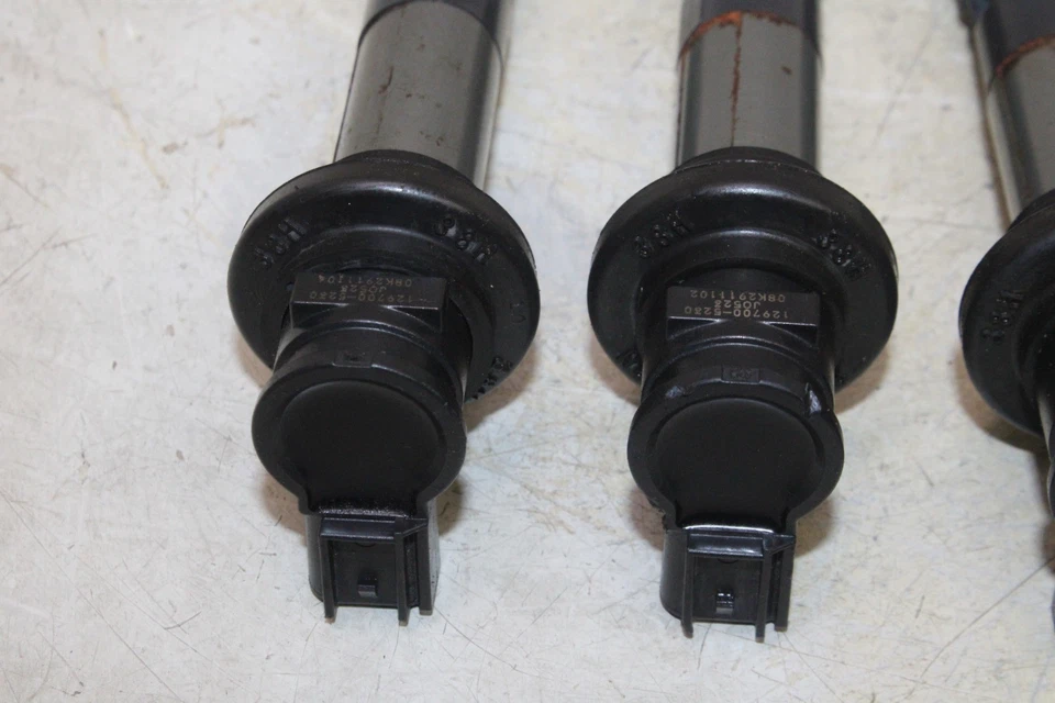 08-09 SUZUKI GSXR 750 OEM BOBINAS DE ENCENDIDO BOBINA TAPAS DE BUJÍA Foto 2 de 4