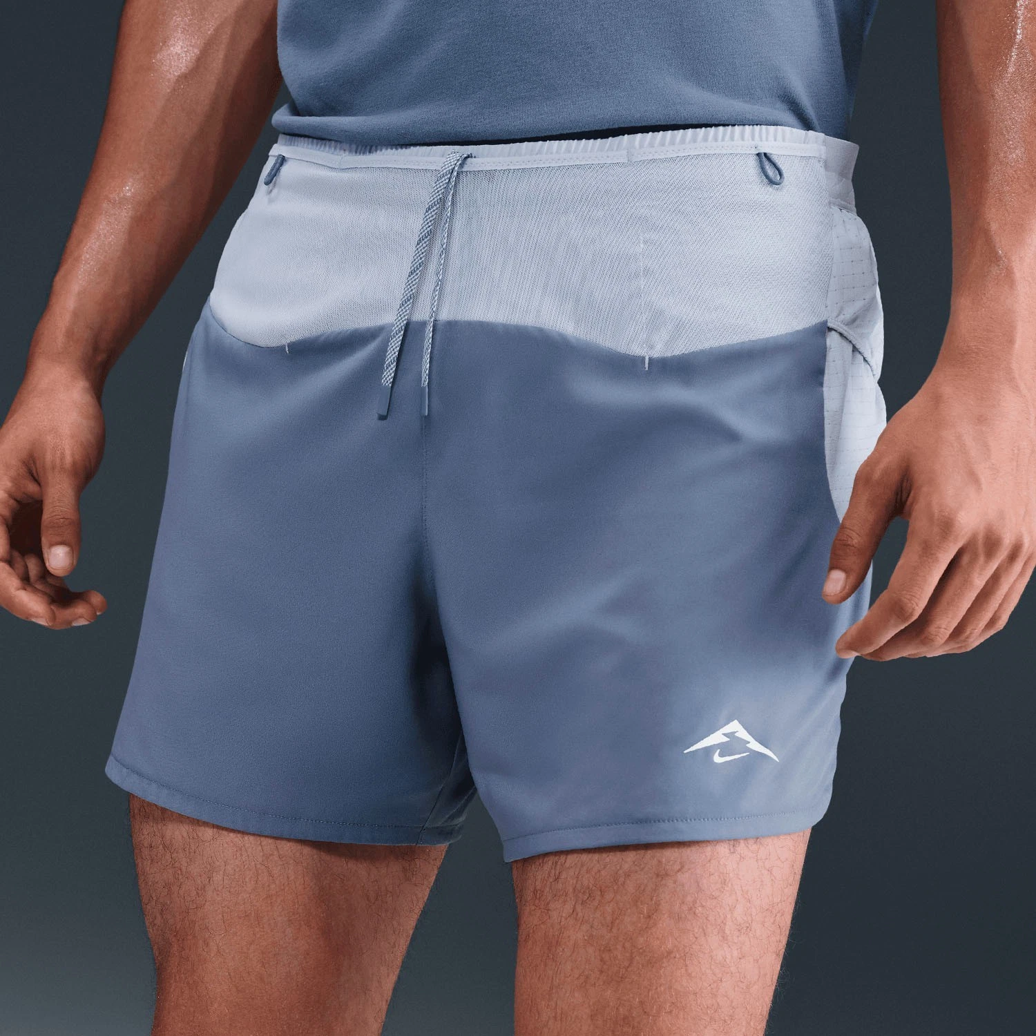 Nike Trail Second Sunrise 5” Lined Running Shorts HJ3572-499 size Large