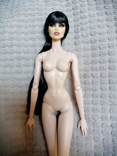fashion royalty Vanessa Ooak Cream Skin Tone. rare. - Foto 2 di 6