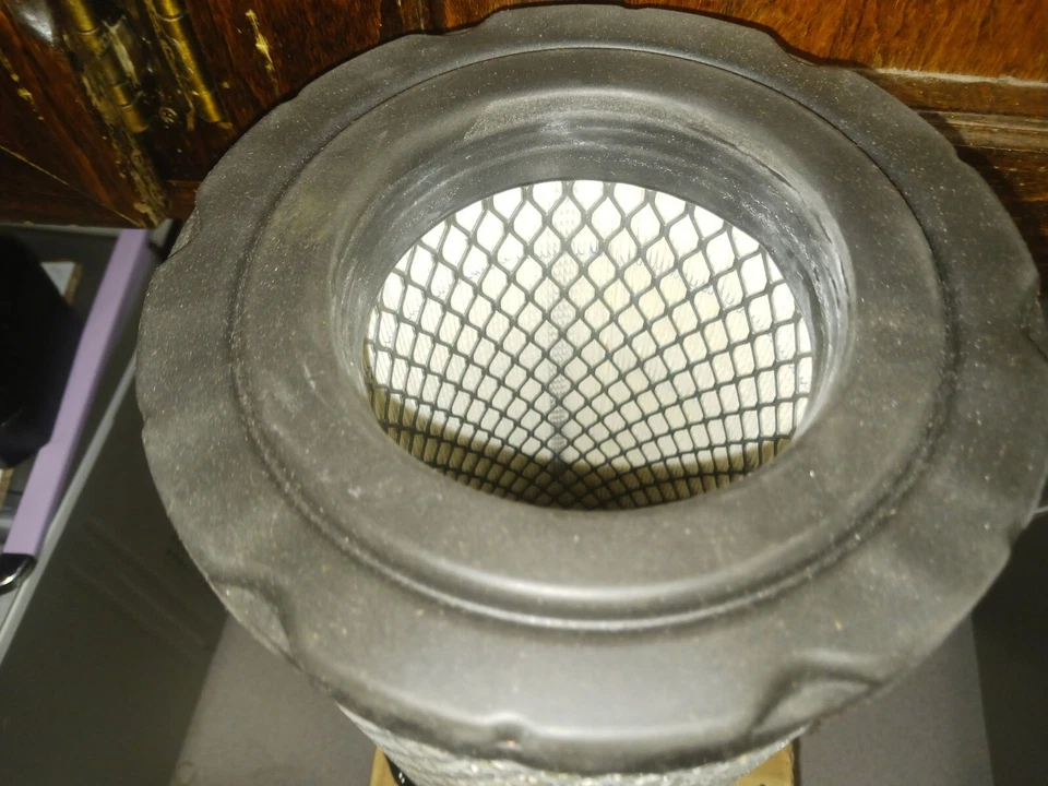 Filtro de aire WIX 46440 para camioneta Chevy Suburban Chevrolet Tahoe C1500 GMC Yukon Foto 3 de 3