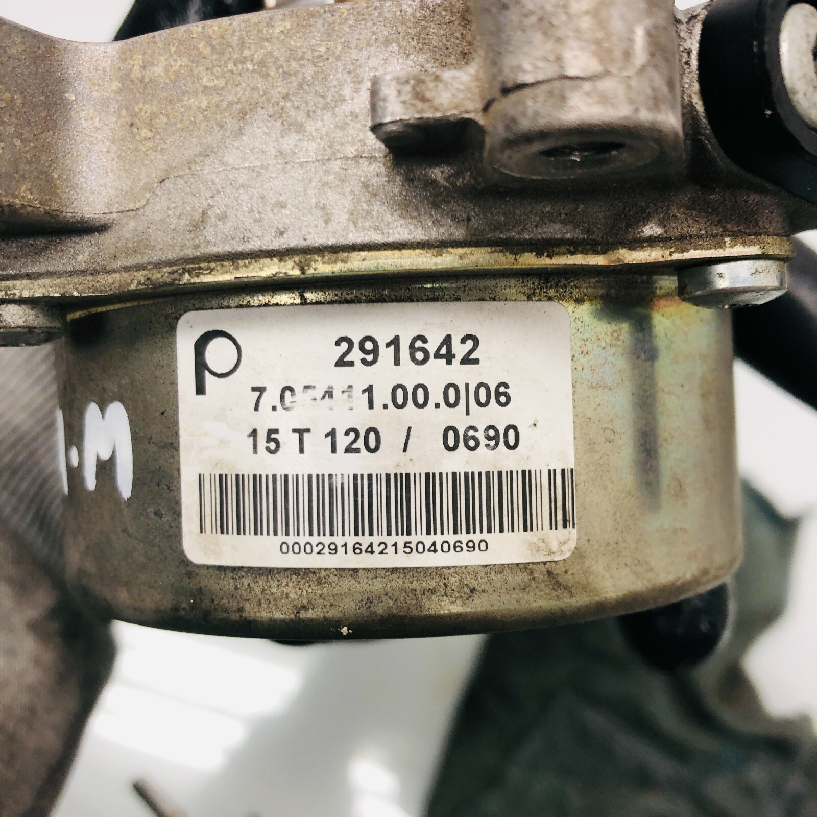2014 - 2017 Maserati Ghibli Engine Vacuum Pump 291642