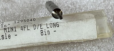 1/16'' HSS 4 FLUTE DOUBLE END MILL, 3/16'' SHANK, 7/32'' FLUTE CENTER CUT, NEW
