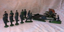 Vintage USSR Soviet Collectible Metal Tin Soldiers   1101 